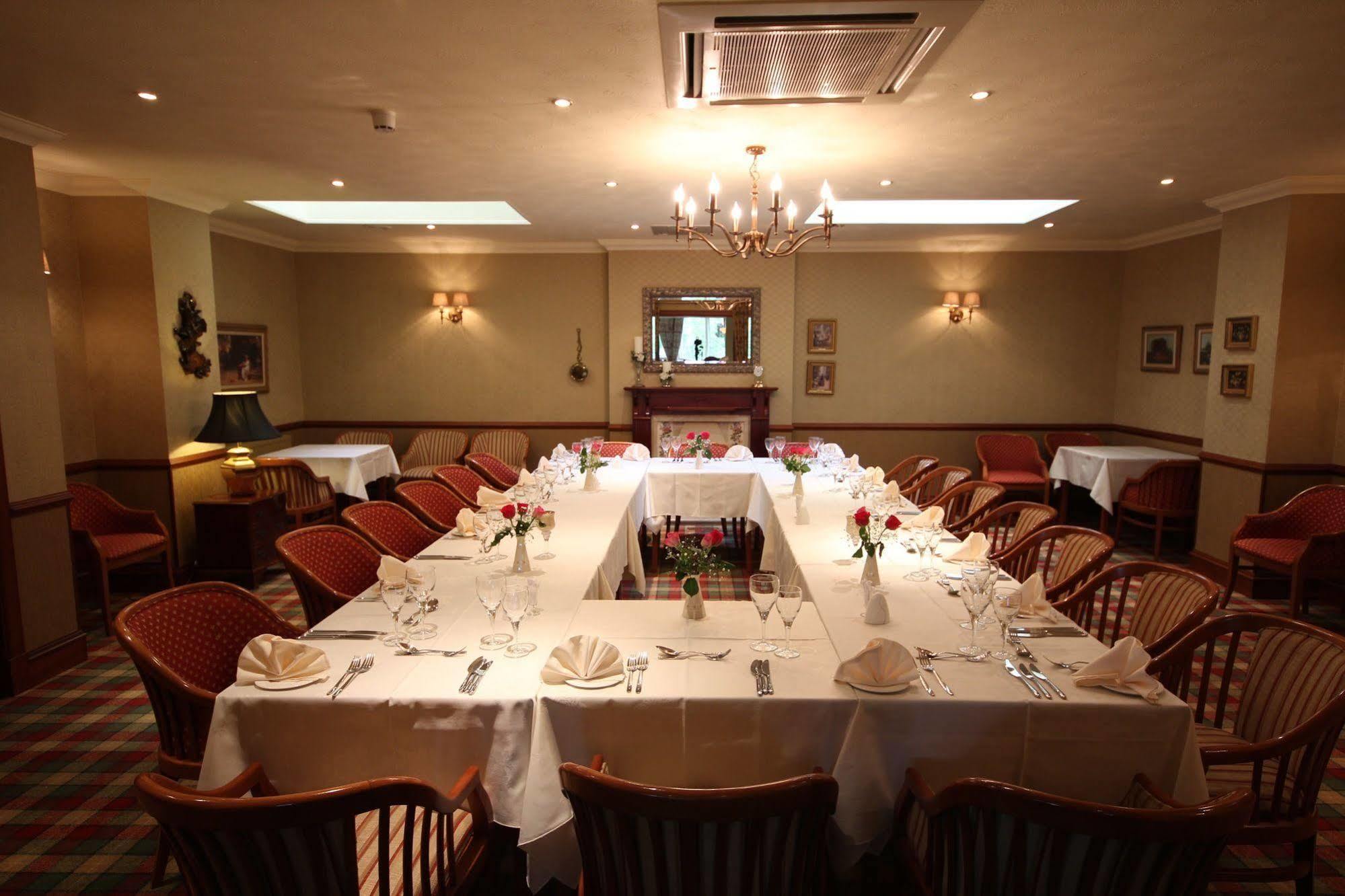 Strathburn Hotel Inverurie By Compass Hospitality المظهر الخارجي الصورة